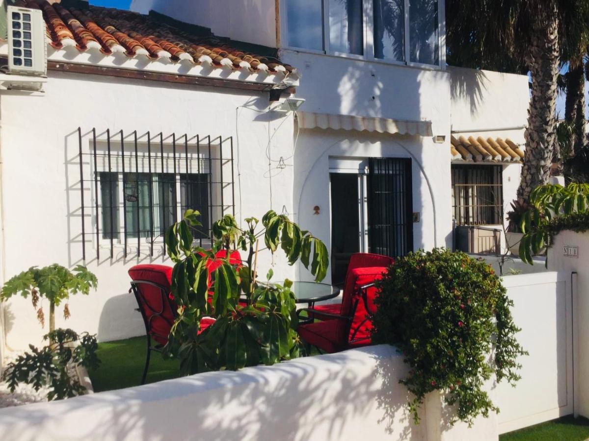 Preciosa Casita Junto Al Mar Villa Roquetas de Mar Exterior photo